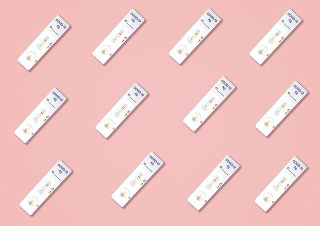 Ученые: для защиты от разных штаммов COVID-19 нужно разное количество антител