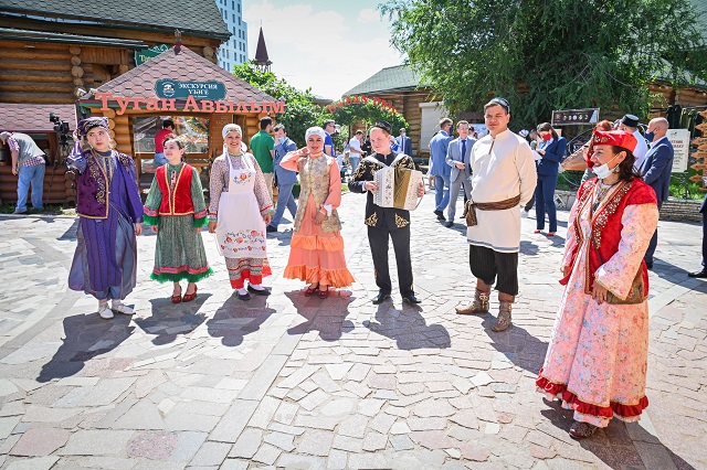 Татарский язык вошел в топ-3 самых распространенных языков России