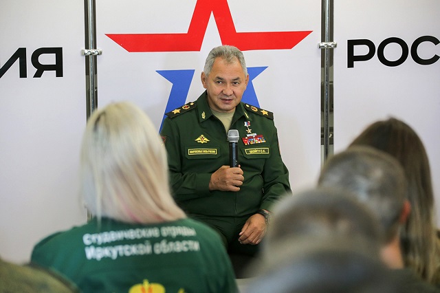 Казан Кремлендә Сергей Шойгуның рәсемнәрен күрсәтәчәкләр