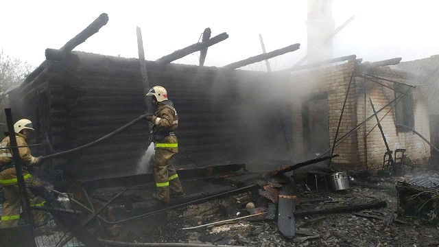 63-летний мужчина погиб на пожаре в частном доме в Татарстане