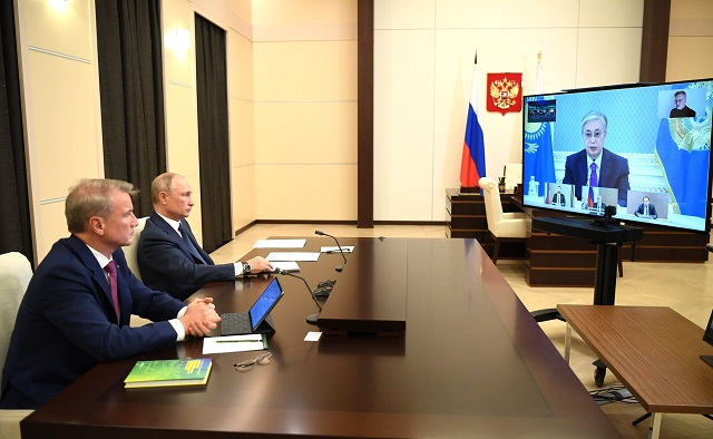 Путин и Токаев примут участие в форуме межрегионального сотрудничества России и Казахстана