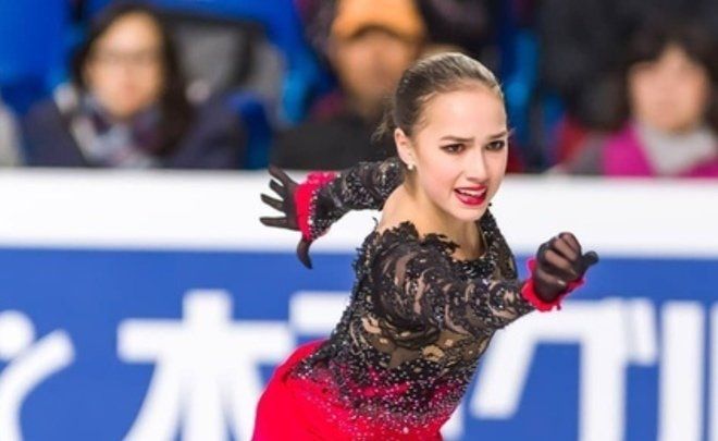 Загитова и Медведева попали в сборную России по фигурному катанию