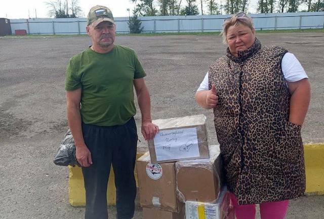 «Мы верим в наших ребят»: жители Татарстана собрали и доставили помощь в зону СВО