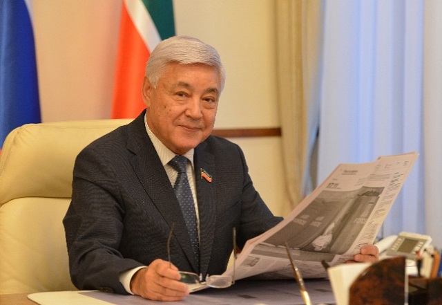 Фәрит Мөхәммәтшин Татарстан Республикасы Матбугат көне белән тәбрикләде