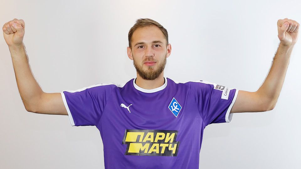 «Крылья Советов» оштрафовали Фролова на 1,4 млн рублей за критику Путина