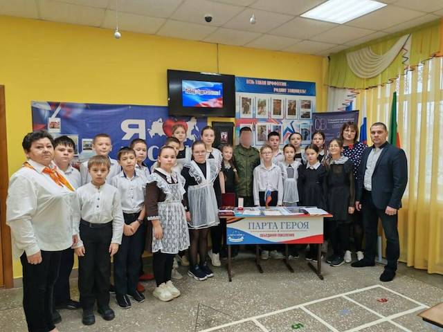 Участник СВО провел урок патриотизма для школьников Заинска