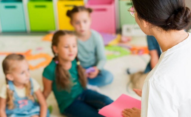 В детсаду Кукмора прошел семинар по изучению правил дорожного движения