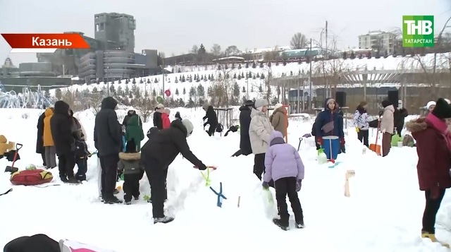 В казанском парке «Елмай» прошел первый фестиваль снежных фигур