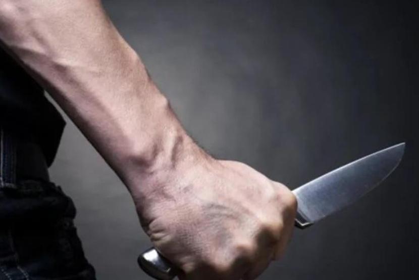 Житель Нижнекамска зарезал пенсионера из-за бутылки самогона