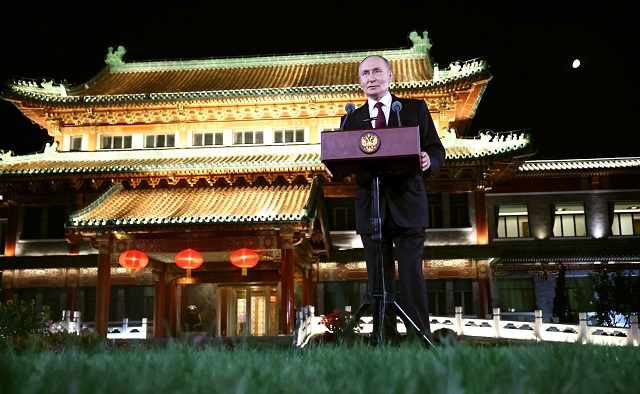 Путин заявил, что видит «свет в конце тоннеля» по украинскому урегулированию