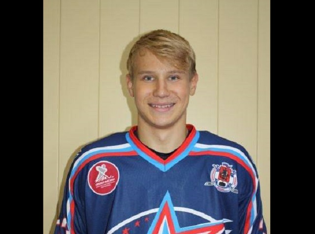 Драка в центре Москвы, в которой был убит 23-летний хоккеист, попала на видео