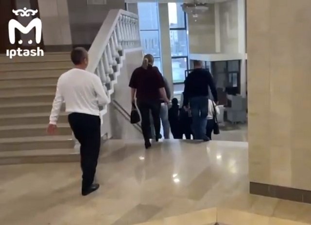 Илназ Галәвиев эше буенча процесс янгын турында хәбәр аркасында өзелде