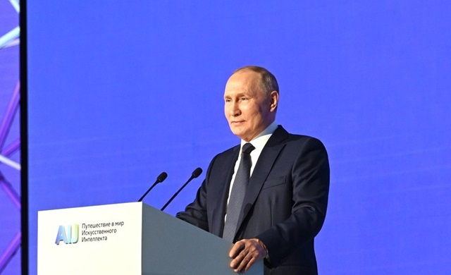 Президент России отметил вклад Татарстана в развитие ИИ
