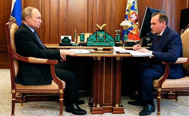Путин на встрече с главой Мордовии назвал ситуацию в регионе стабильной