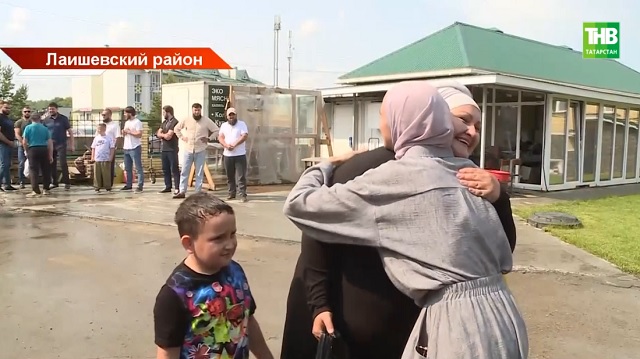 8 тонн мяса раздали нуждающимся многодетным семьям и пожилым людям в Лаишевском районе