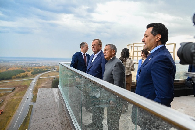 Минниханов принял участие в открытии новой штаб-квартиры «Алабуга Политех»