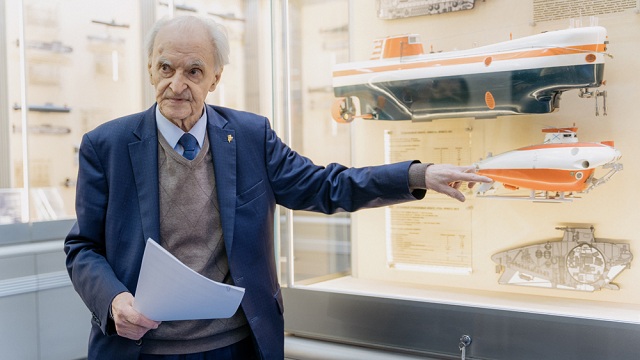 Создатель первой атомной подлодки СССР Радий Шмаков умер в возрасте 90 лет