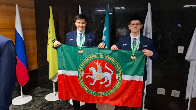 Школьники из Казани завоевали золотые медали на олимпиаде в Бразилии