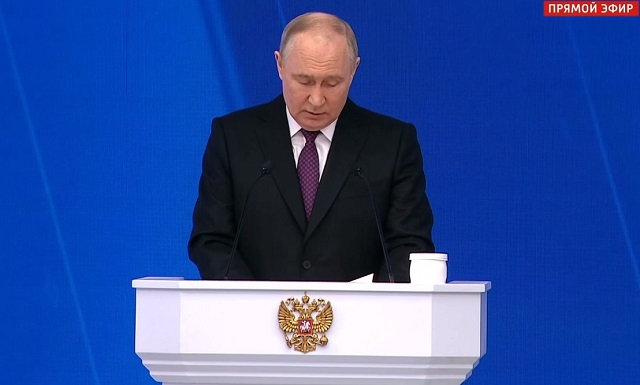 Путин напомнил противникам о российском оружии