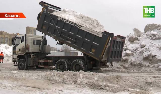 Метшин: рекордные 1,3 млн тонн снега вывезли из Казани за зиму