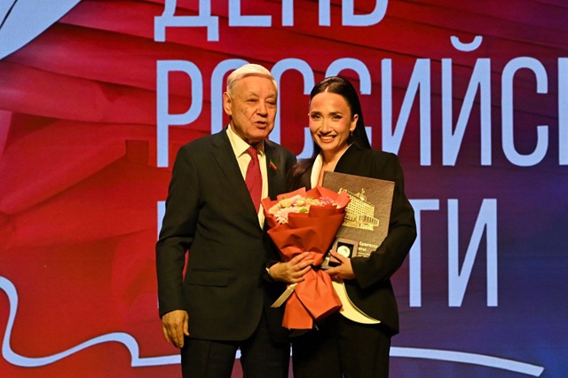 ТНВ журналистлары Россия матбугаты көнендә Дәүләт бүләкләре алды