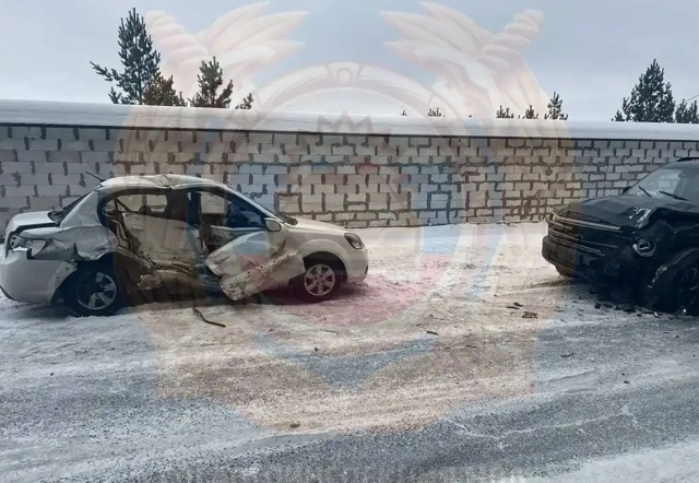 Столкновение иномарок на встречной полосе в Тукаевском районе закончилось гибелью пассажира