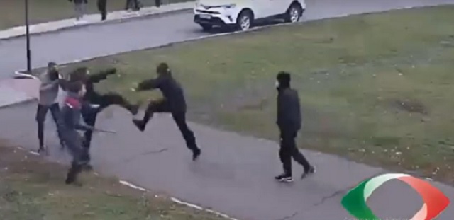 В Нижнекамске охранник избил шайку воров, пытающихся украсть пиво – видео