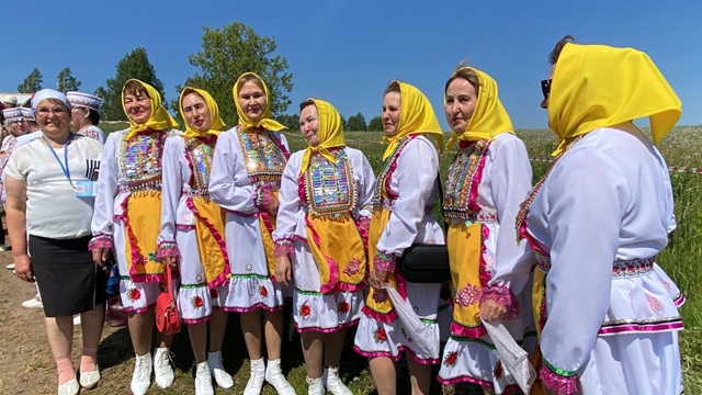 В Татарстане уважают традиции всех народов: Минниханов опубликовал фото с «Семыка»