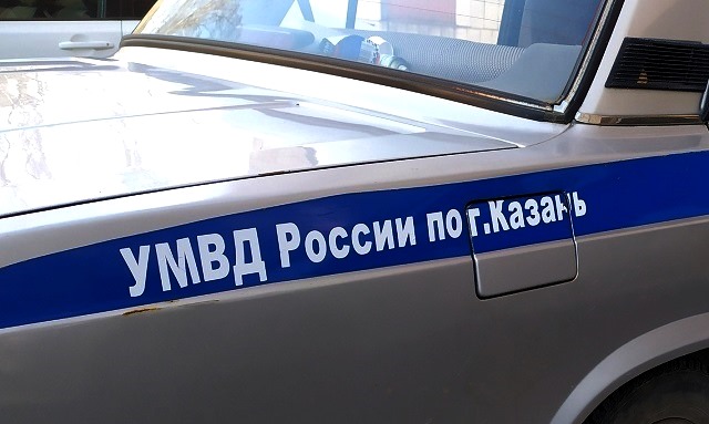 Вооруженный ножом рецидивист совершил разбойное нападение на магазин в Казани