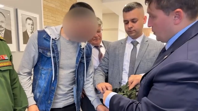 Беляев обсудил с прибывшими в отпуск бойцами СВО меры поддержки мобилизованных