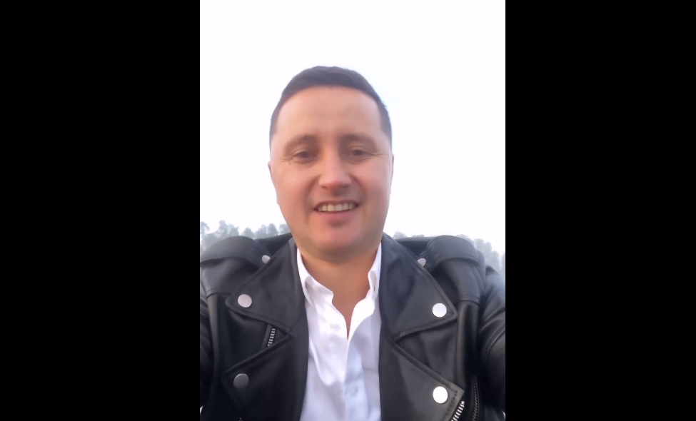 Ришат Фазлыйәхмәтов: "Тәтишка, барысы да синең өчен эшләнде, әйдә татулашыйк әле"