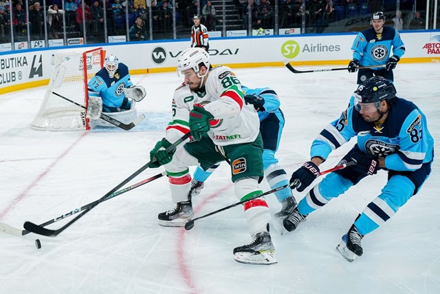 «Сибирь» - «Ак Барс»: прямая трансляция на ТНВ