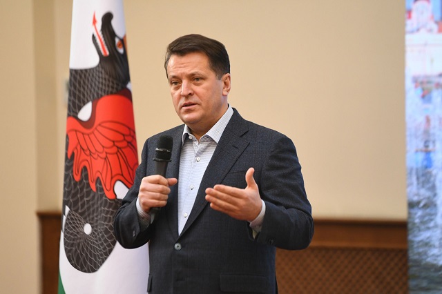 Метшин: платного паркинга во дворах Казани не будет никогда