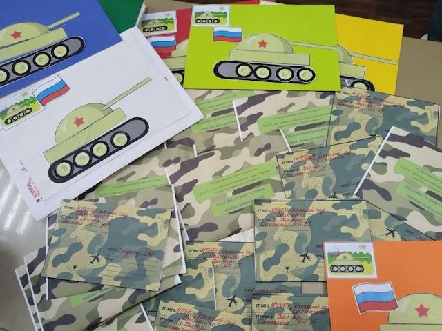 Татарстанские дети передали бойцам СВО трогательные открытки ручной работы