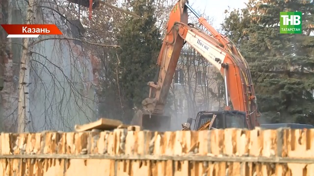 Здание XIX века пошло под ковш, разгромлен Александровский пассаж: что происходит с наследием Казани?