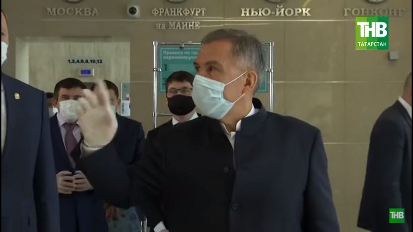 Рустам Минниханов: «Утром встаю, пока физкультурой занимаюсь, «Майдан» или ТНВ ставлю»