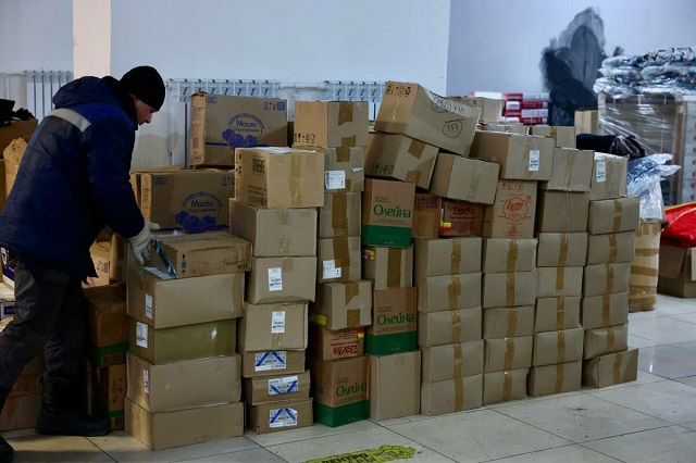 Чистопольский район отправил в Лисичанск восемь тонн продуктов и одежды для пункта временного размещения