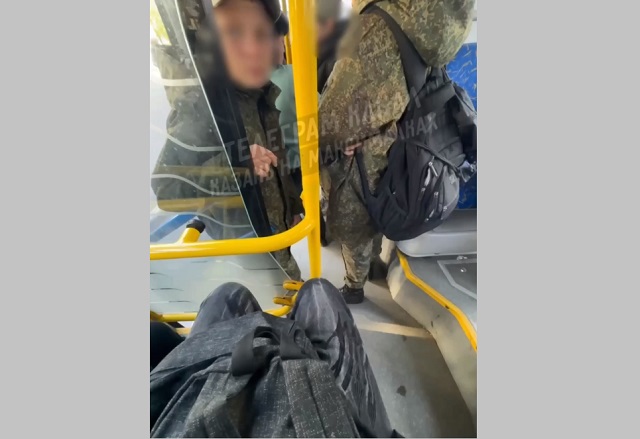 Скандал в автобусе №35: в Казани наказали кондуктора, высадившую детей посреди маршрута