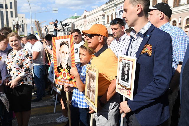 В этом году Бессмертный полк в Казани снова пройдет в традиционном формате 