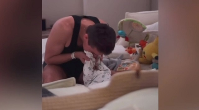 Ришат Тухватуллин опубликовал трогательные кадры с новорожденным сыном