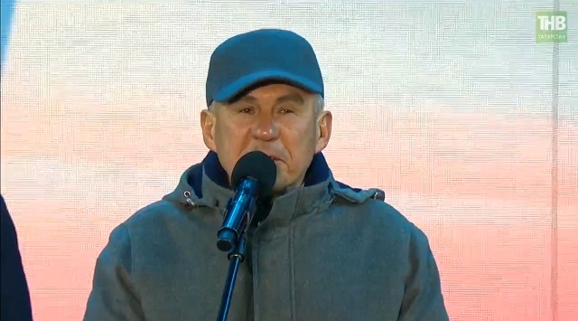 Минниханов поблагодарил татарстанцев за проявленную гражданскую позицию