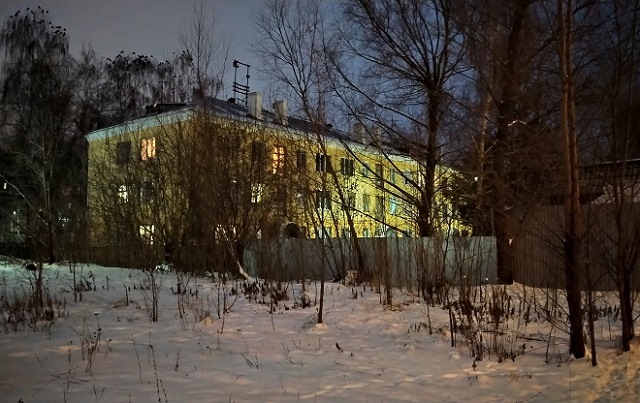 В Набережных Челнах возле жилого дома нашли застреленного мужчину