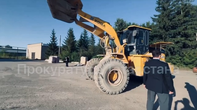 Погрузчик раздавил 19-летнего рабочего в РТ, прокуратура опубликовала момент трагедии