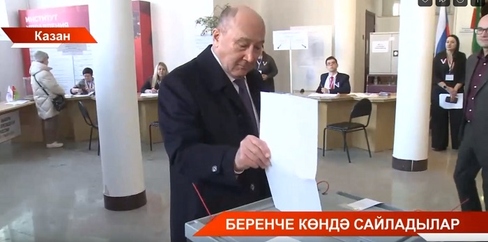 Сайлауда Республика җитәкчелеге, шәһәр һәм район башлыклары, депутатлар катнашты
