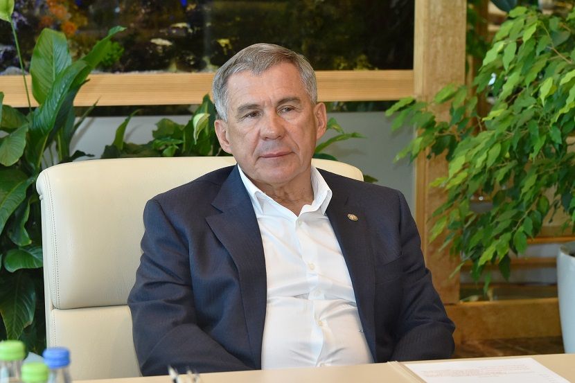 Ежегодный доход президента Татарстана вырос до 8,8 млн рублей