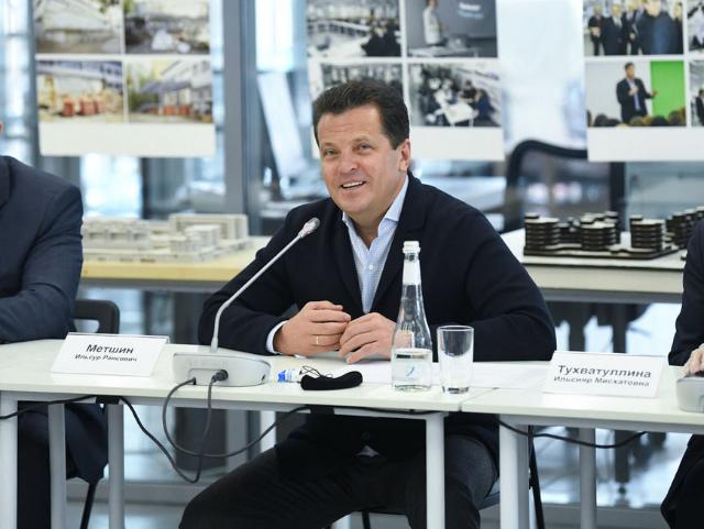 Метшин сравнил казанские ливневки с российским футболом