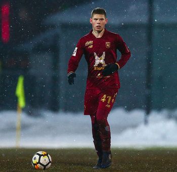 Экс-игроки «Рубина» Микушин и Яковлев перешли в «Нефтехимик»