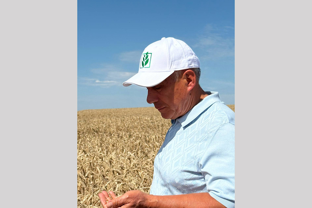 Минниханов: работы на полях Татарстана идут даже в выходные