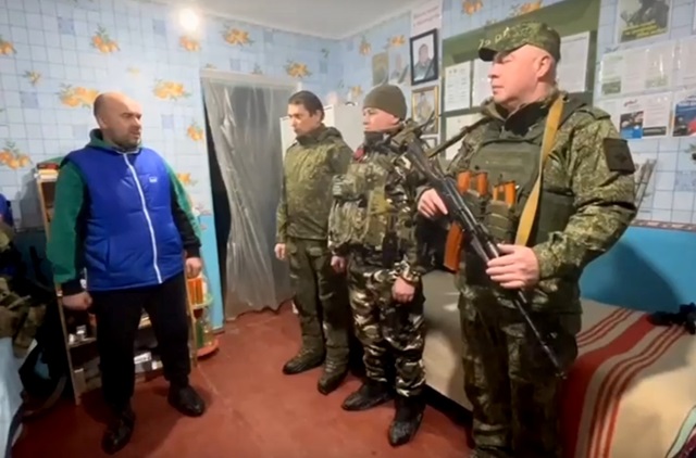 Медали ордена «За заслуги перед РТ» вручили бойцам СВО от имени Минниханова