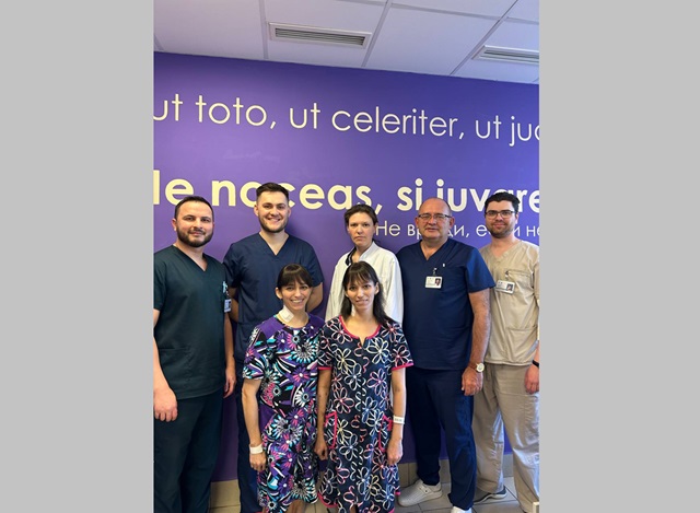 Впервые в РКБ врачи пересадили почки молодым женщинам-близнецам